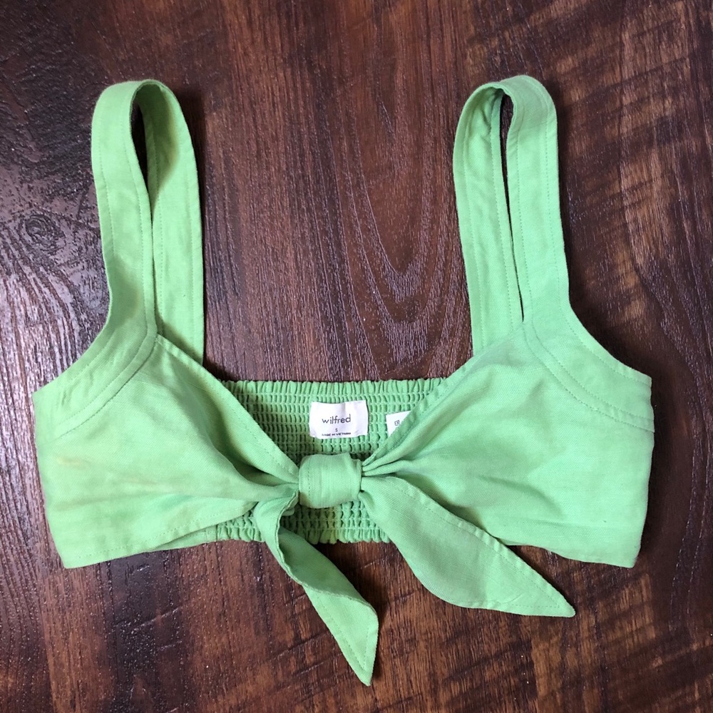 Aritzia tie front mini top